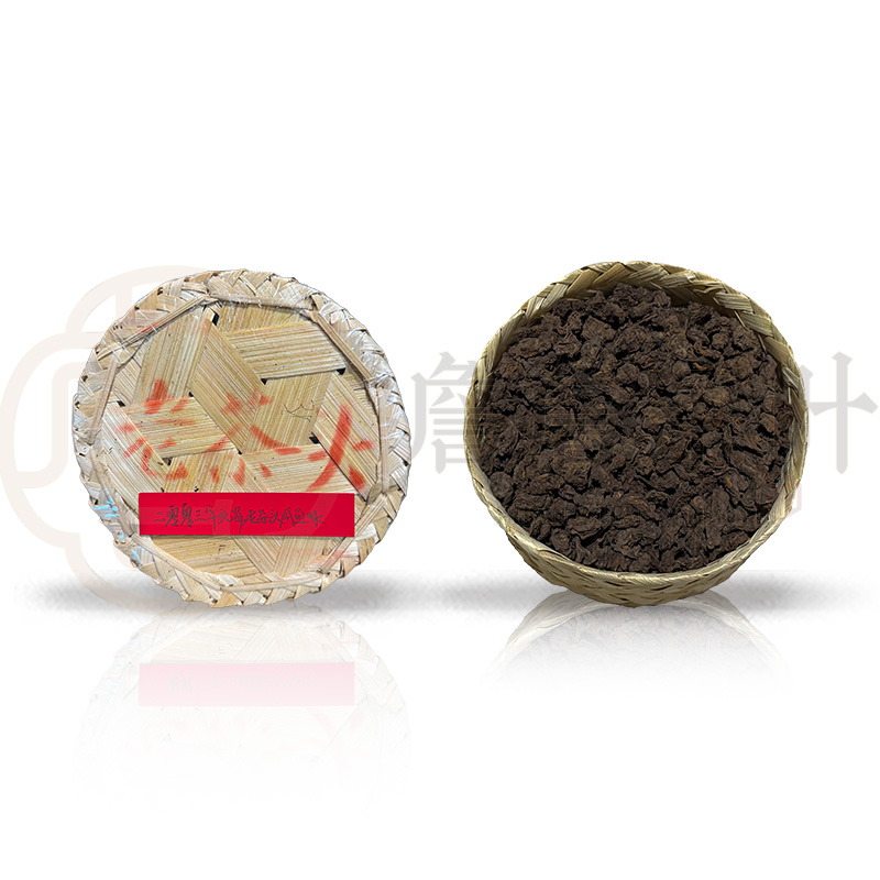 2003年 兴海茶厂 老茶头 咸鱼味 普洱熟茶357g