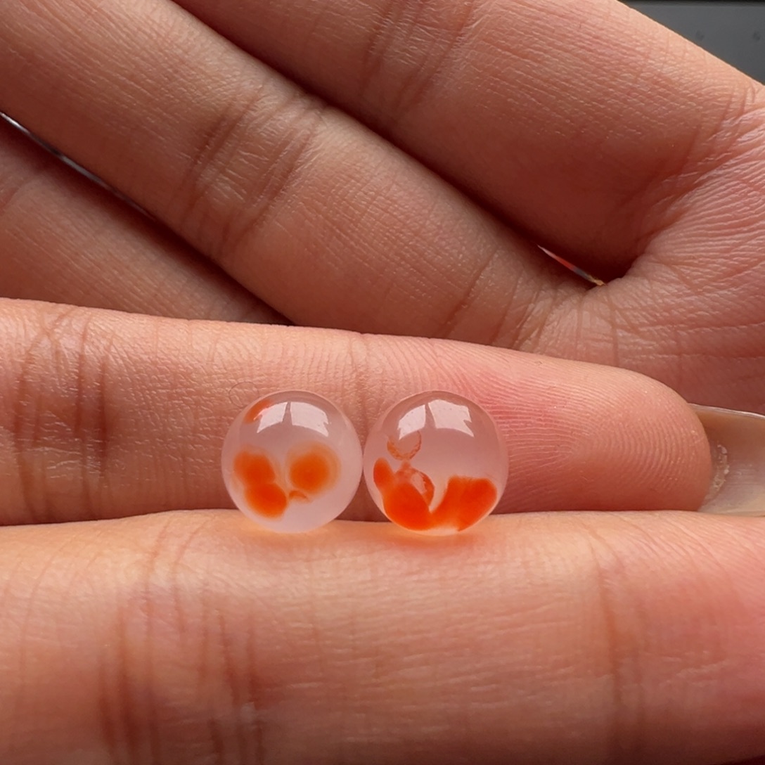 泓***沐南红玛瑙未镶嵌圆珠8.6