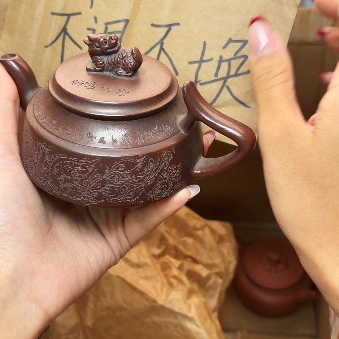 甄选宜兴本土紫砂壶