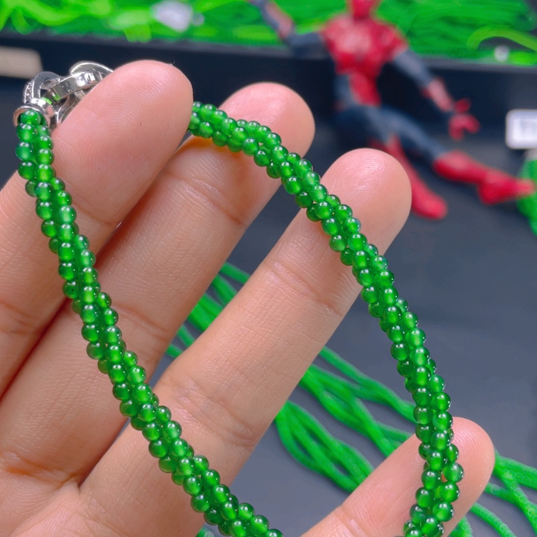 翡翠颈饰未镶嵌，1