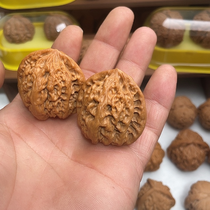 f***y吊坠文玩核桃九龙