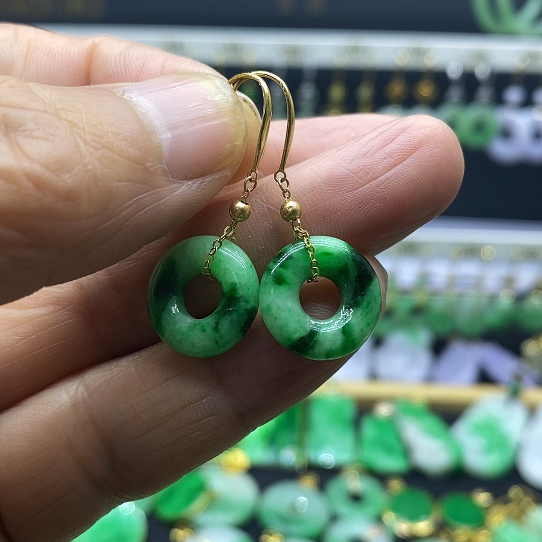 翡翠18K金镶嵌耳饰耳饰