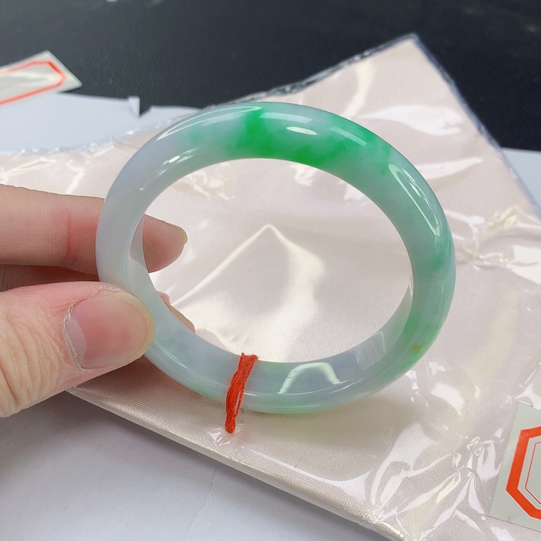 翡翠手镯未镶嵌071缅甸天然翡翠A货