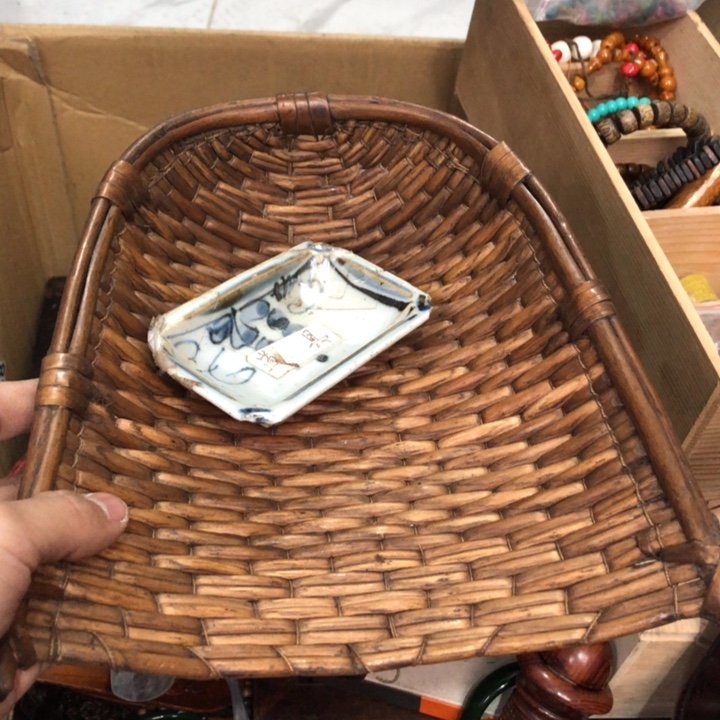 陶瓷孤品单件车里拍