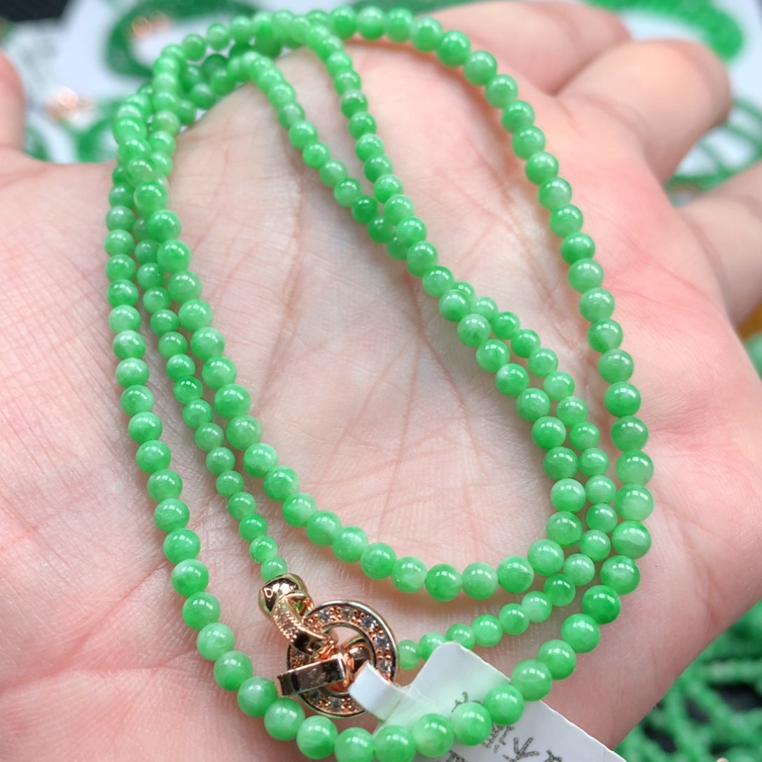 翡翠手链未镶嵌翡翠