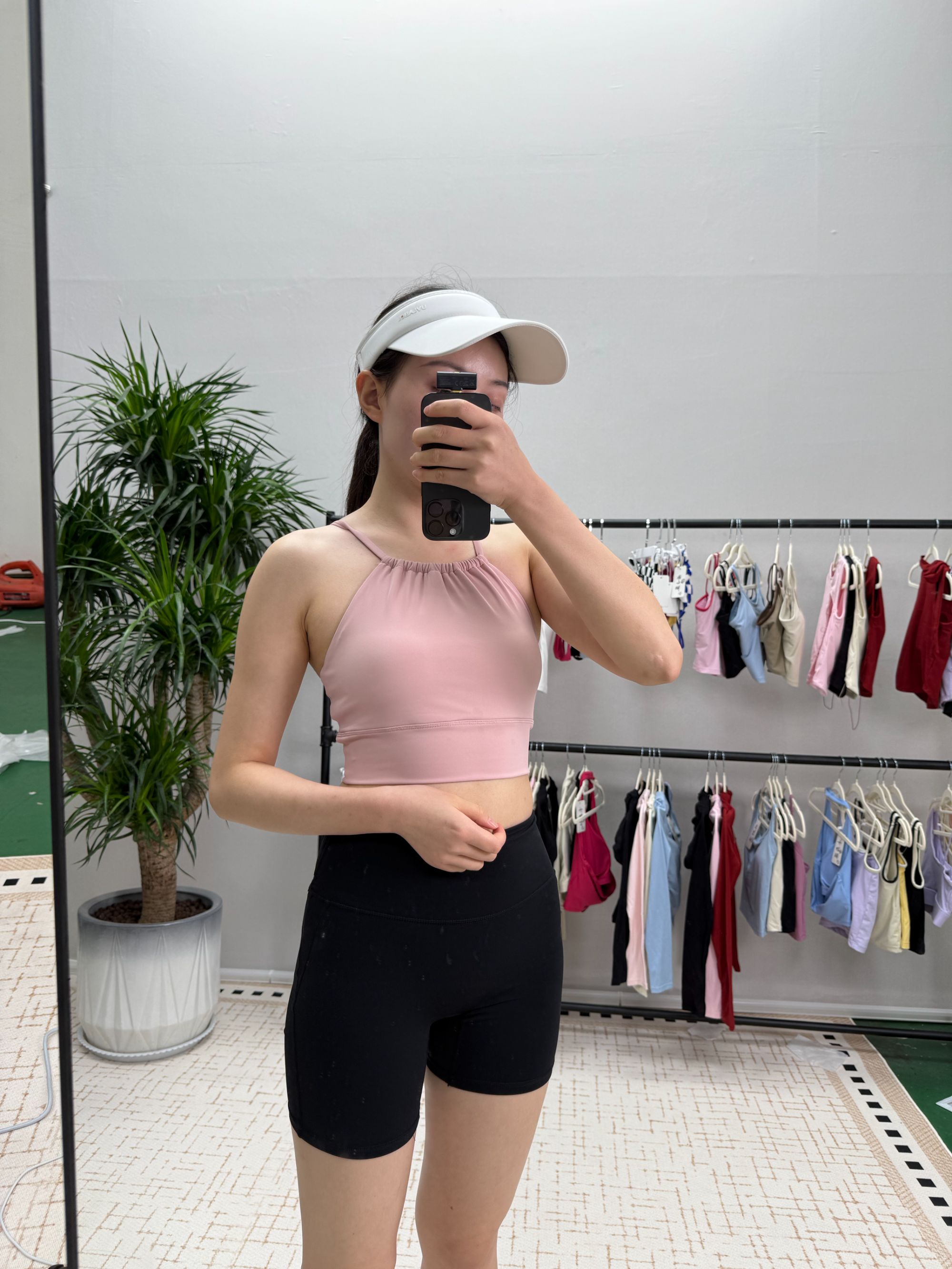 挂脖带胸垫瑜伽服背心女外穿运动内衣美背健身普拉提训练上衣