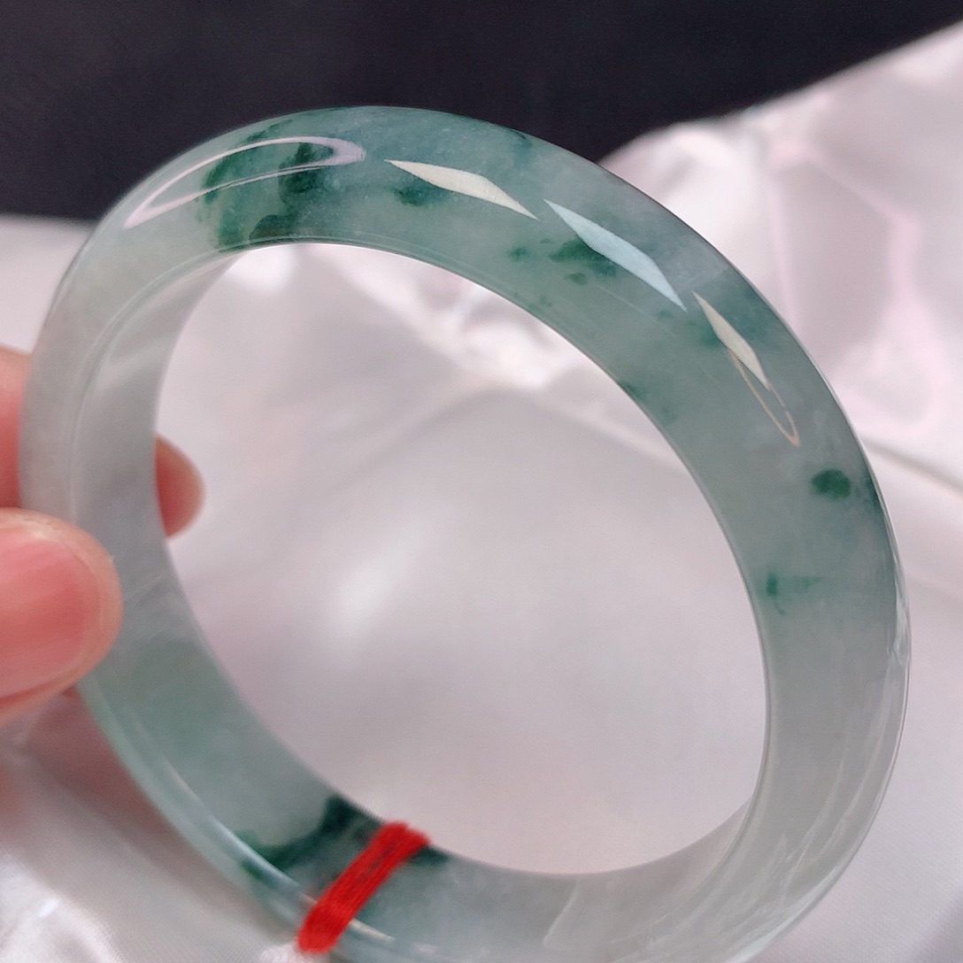 翡翠手镯未镶嵌55 翡翠手镯