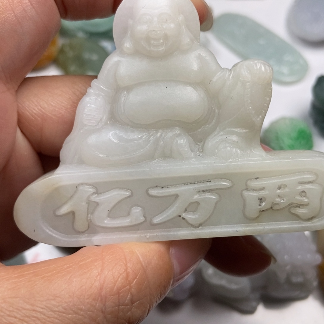 定制翡翠未镶嵌翡翠