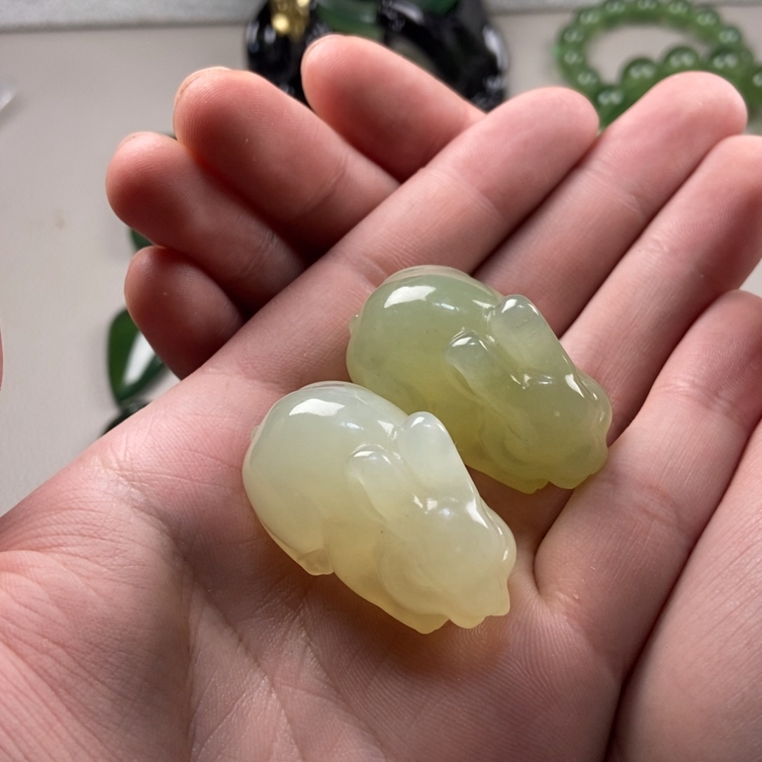 【闪购商品】蛇纹石玉岫玉未镶嵌