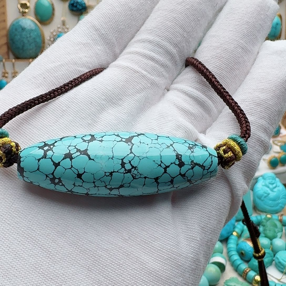 绿松石未镶嵌配饰