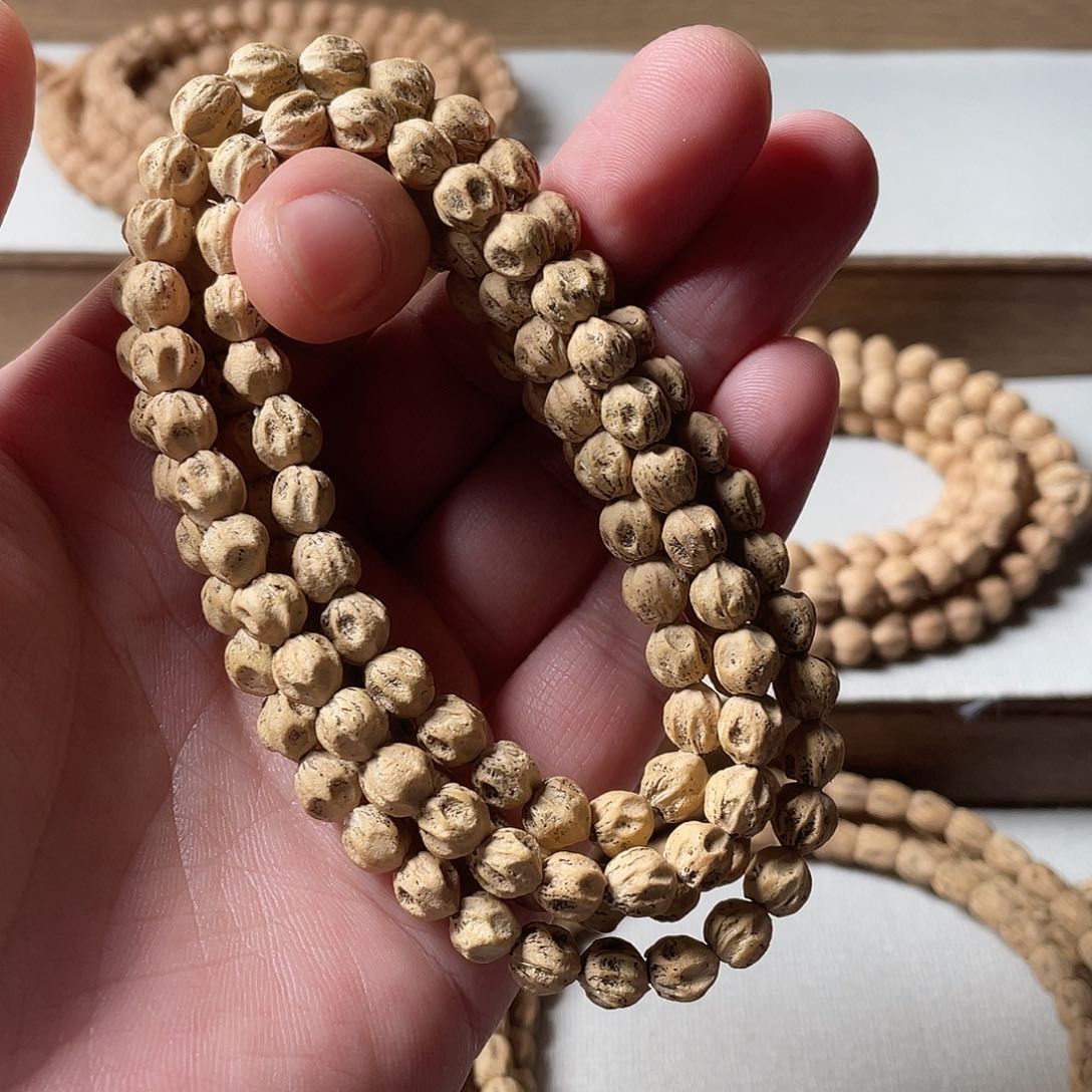 柏香籽/百香籽手串下***哈