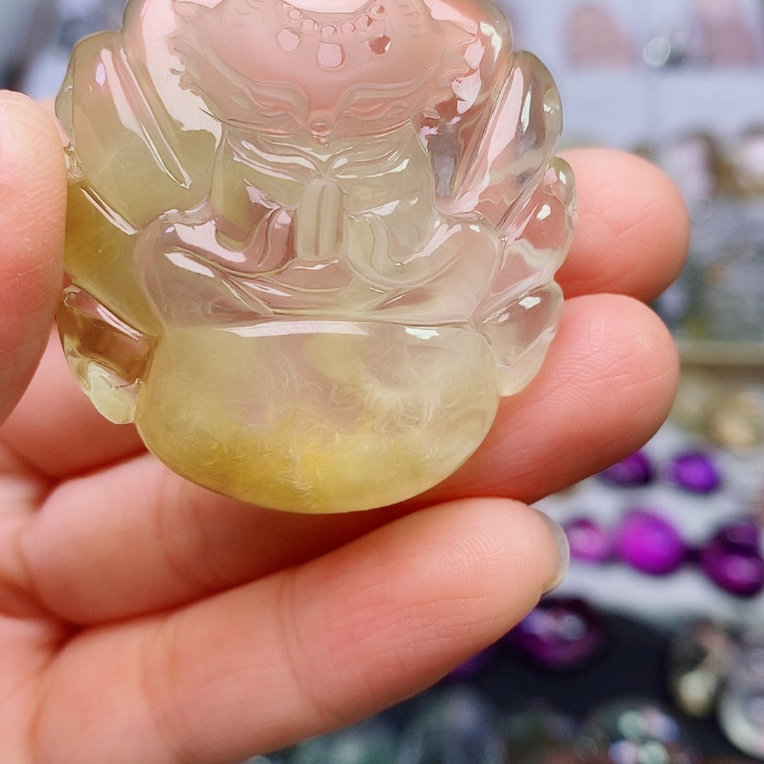 水晶吊坠(赠链)未镶嵌