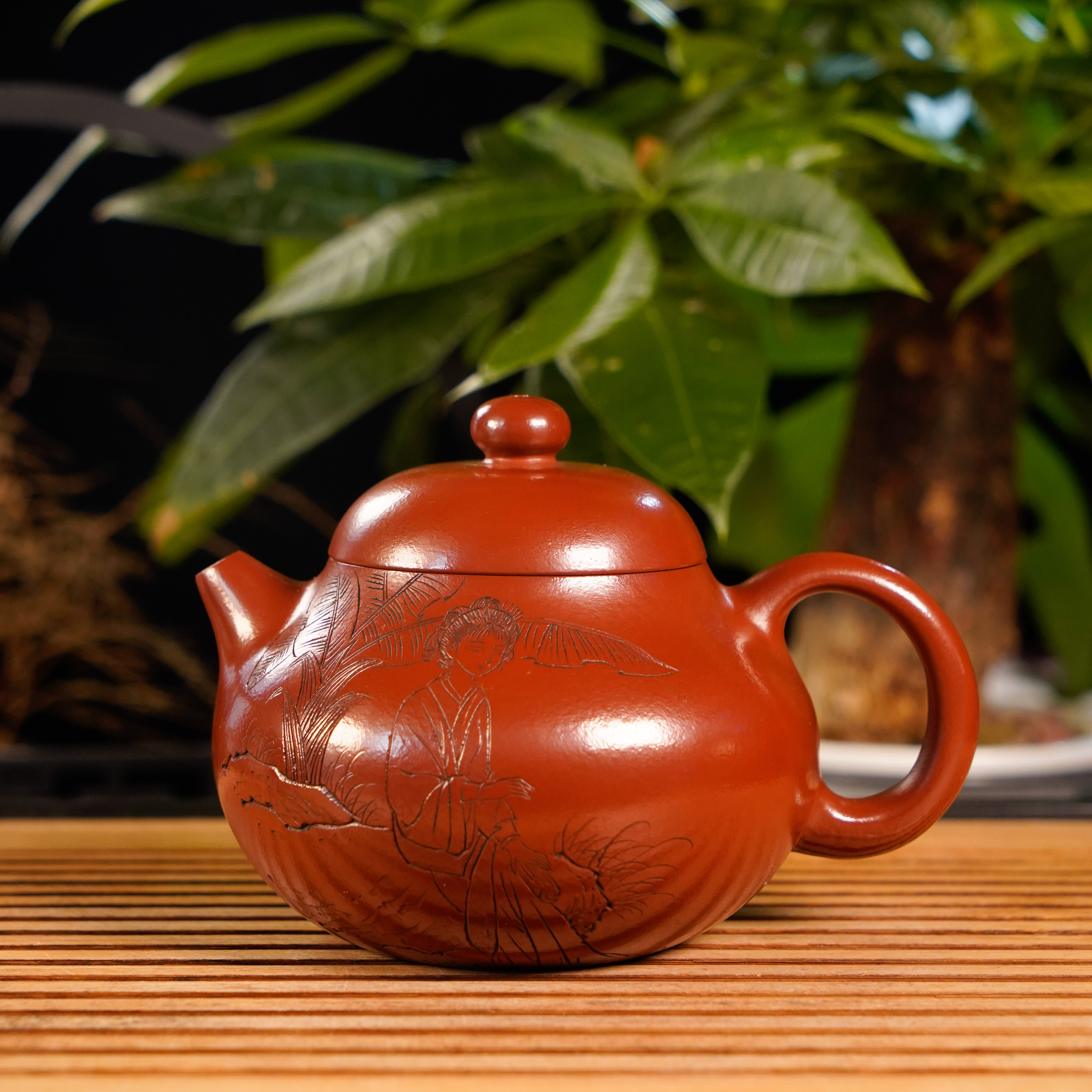 Z-SJJ2-013   沈建军  宜兴手工紫砂   文旦刻美女