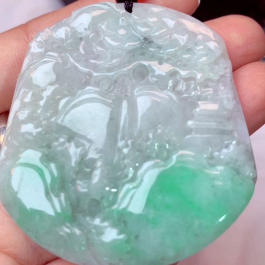 翡翠吊坠(不含链)未镶嵌