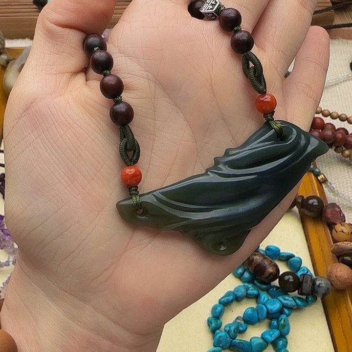 和田玉未镶嵌颈饰H****