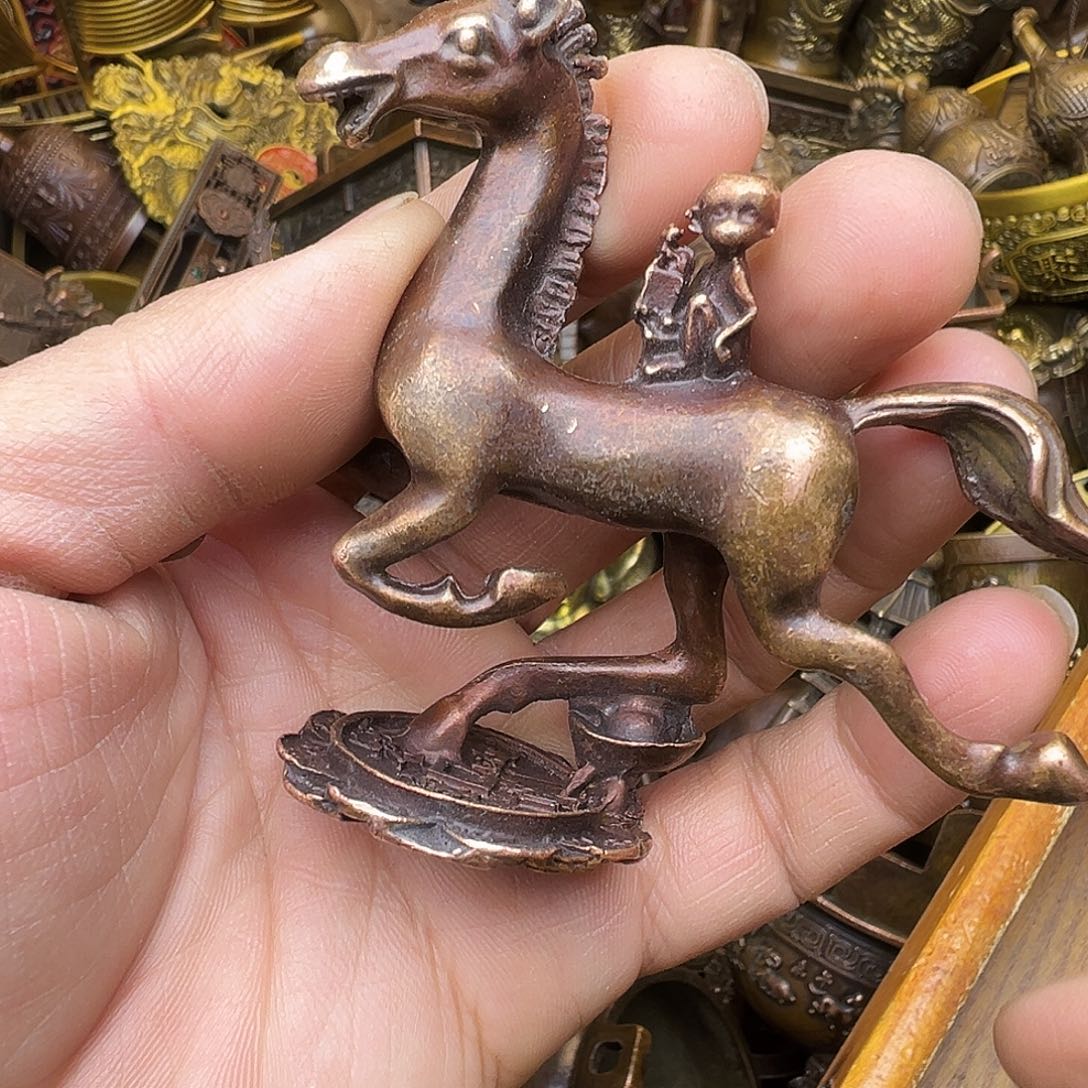 精品铜器，精美文玩