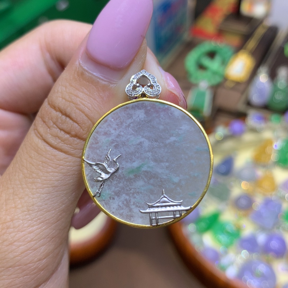 【闪购商品】翡翠18K金镶嵌颈饰翡翠