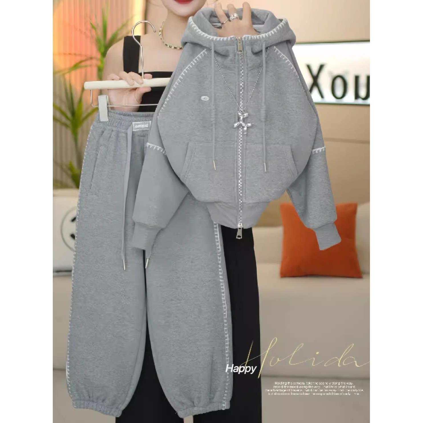 女童加绒套装2025新款冬季儿童韩版运动休闲连帽加厚卫衣两件套潮