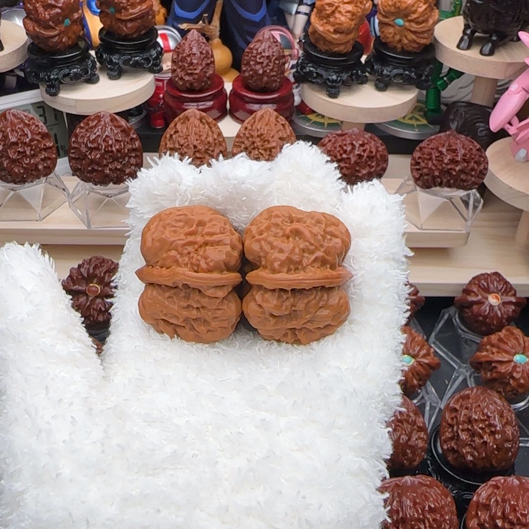 文玩核桃吊坠39蛤蟆头