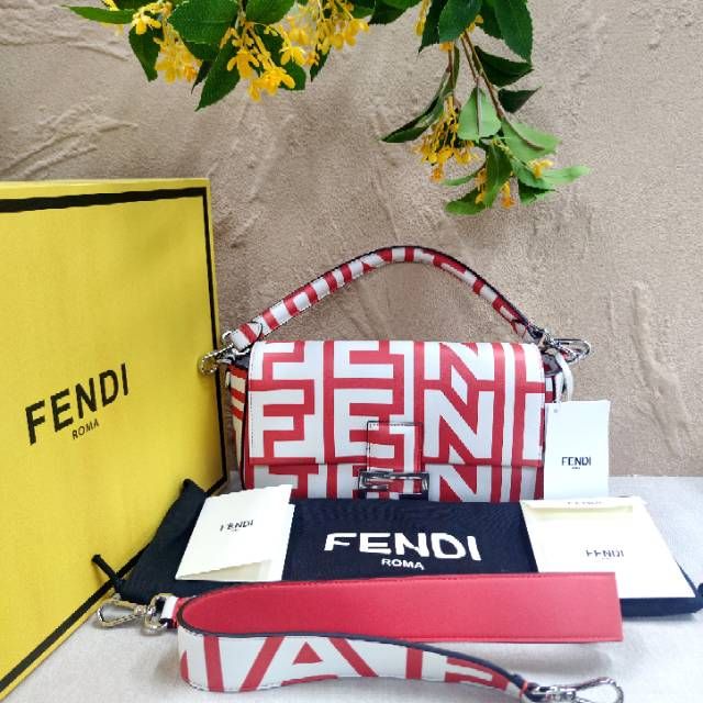 未使用/芬迪/包包/[251225NKWC]/C14037158806