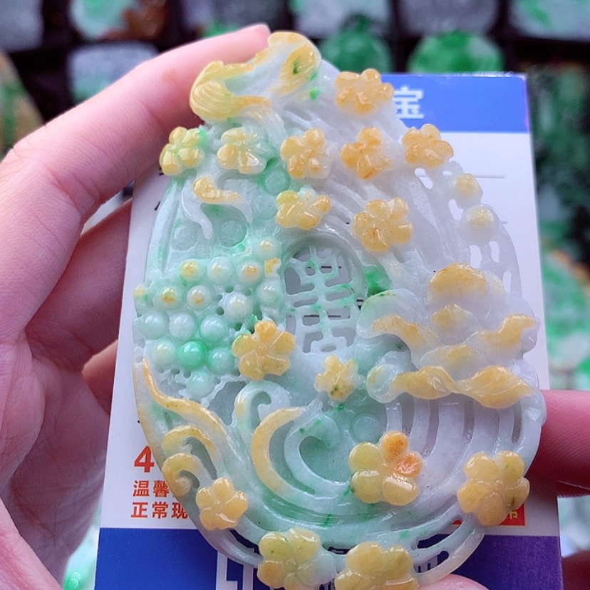 【闪购商品】翡翠颈饰未镶嵌天然