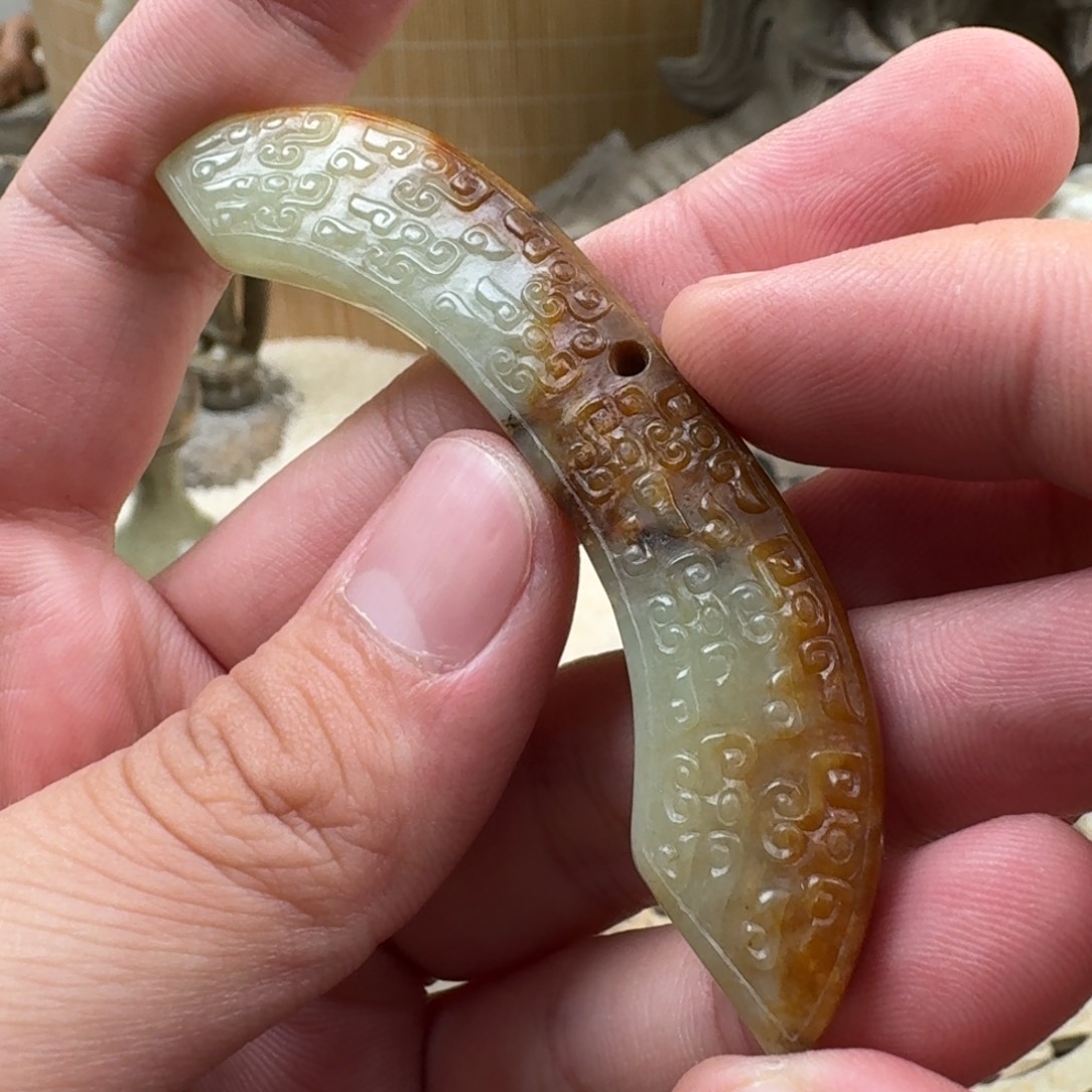 玉***帥和田玉未镶嵌颈饰