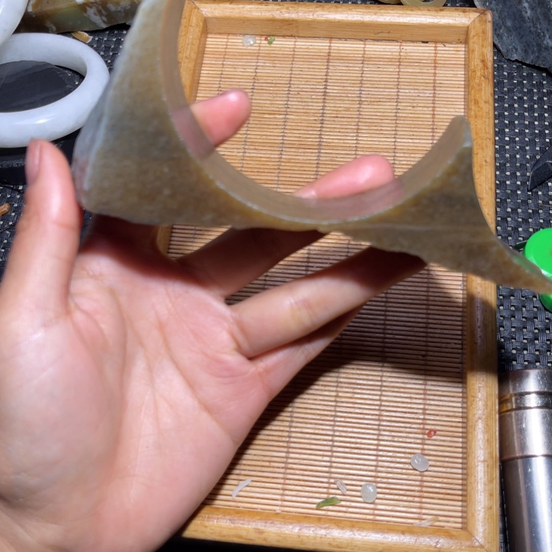 未镶嵌和田玉车挂