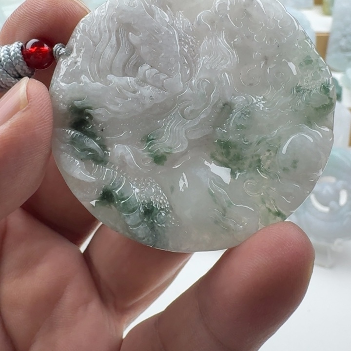 翡翠未镶嵌颈饰天然缅甸A货翡翠