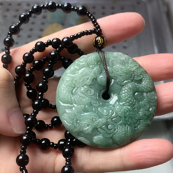 颈饰未镶嵌翡翠缅甸翡翠九龙扣