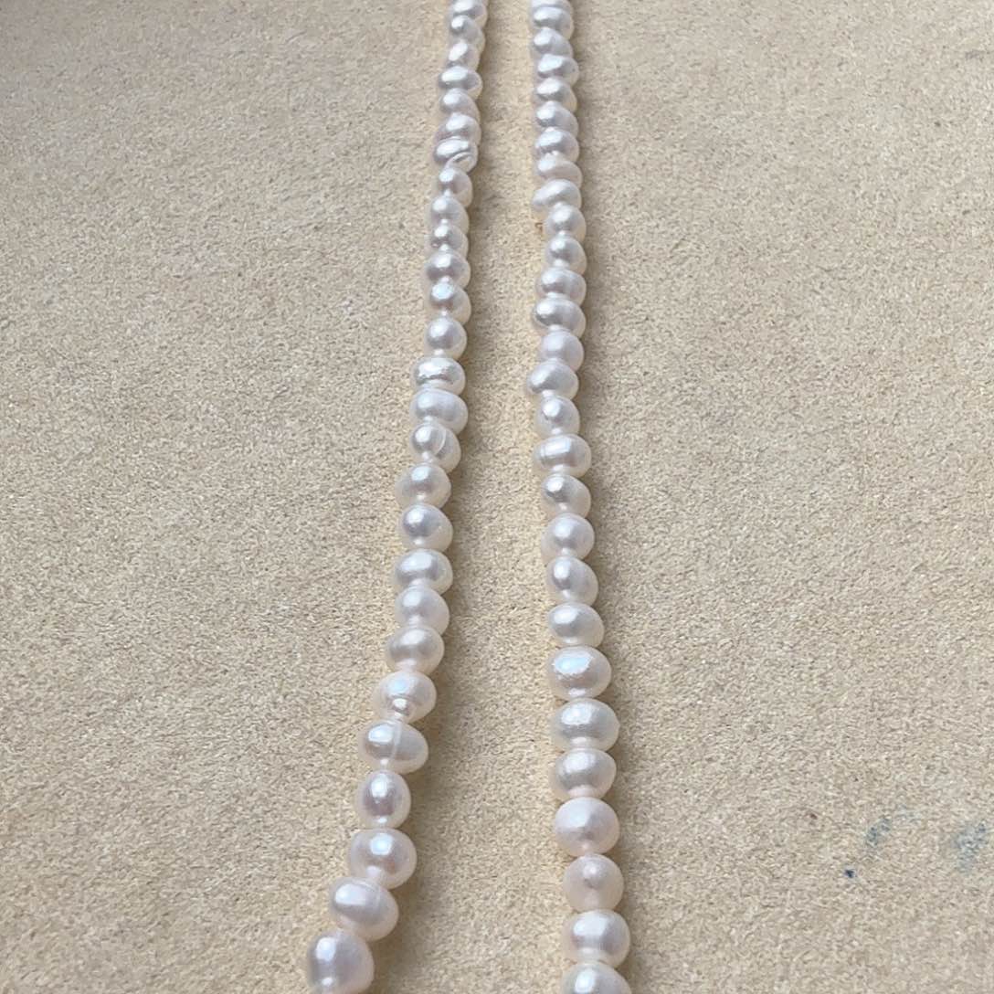 淡水珍珠颈饰未镶嵌
