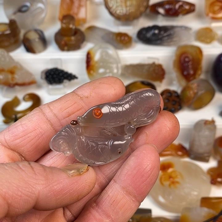 玛瑙/玉髓未镶嵌颈饰