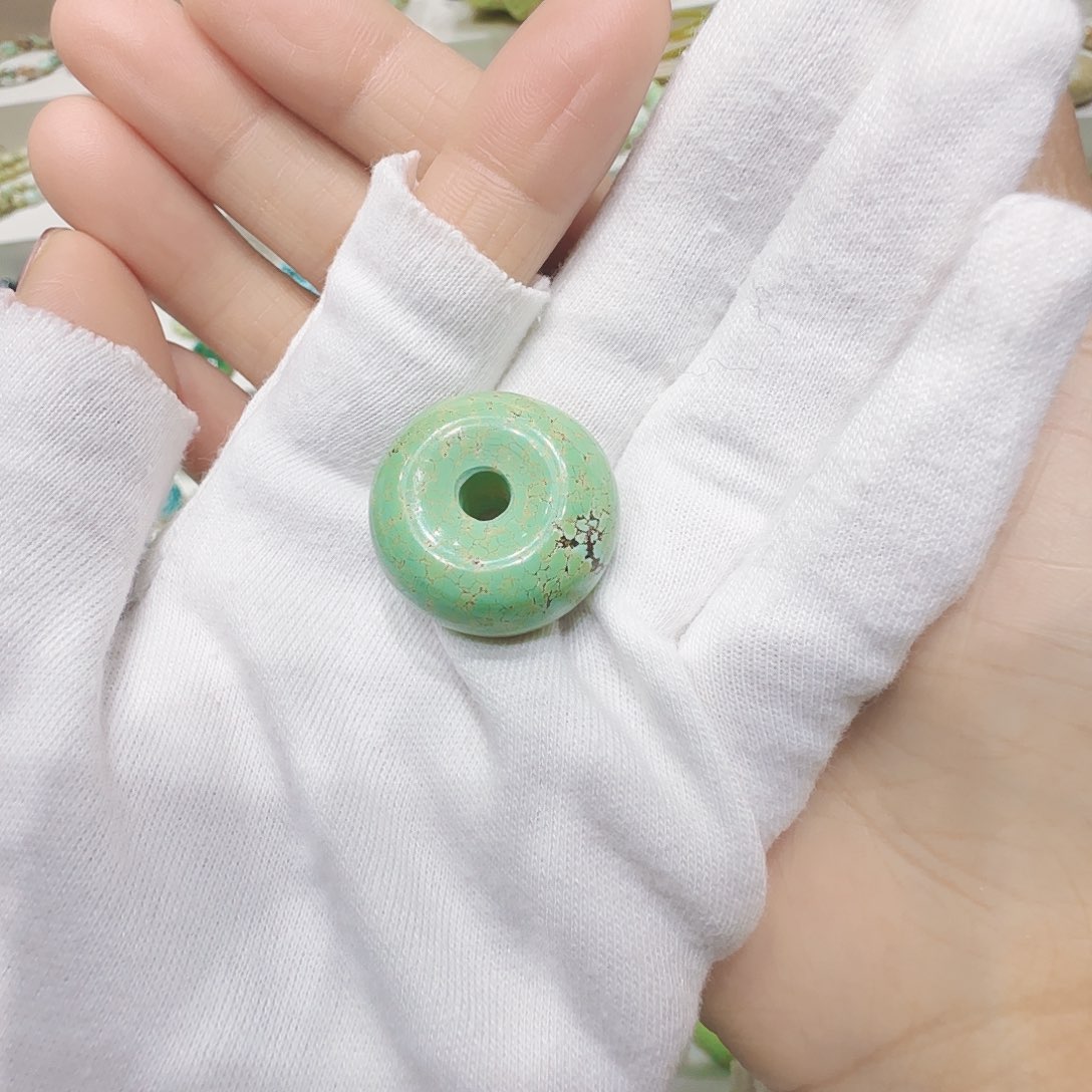 绿松石未镶嵌原矿绿松石