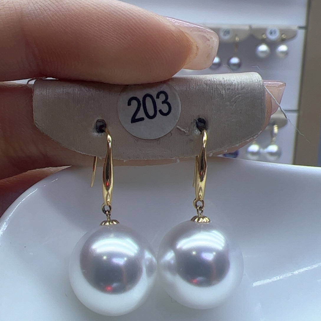 淡水珍珠耳饰18K金镶嵌