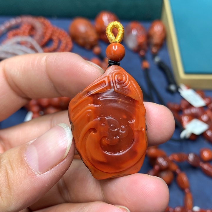 南红玛瑙吊坠(不含链)未镶嵌