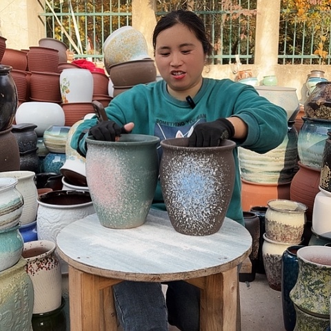 口18高22盆子盆子。 