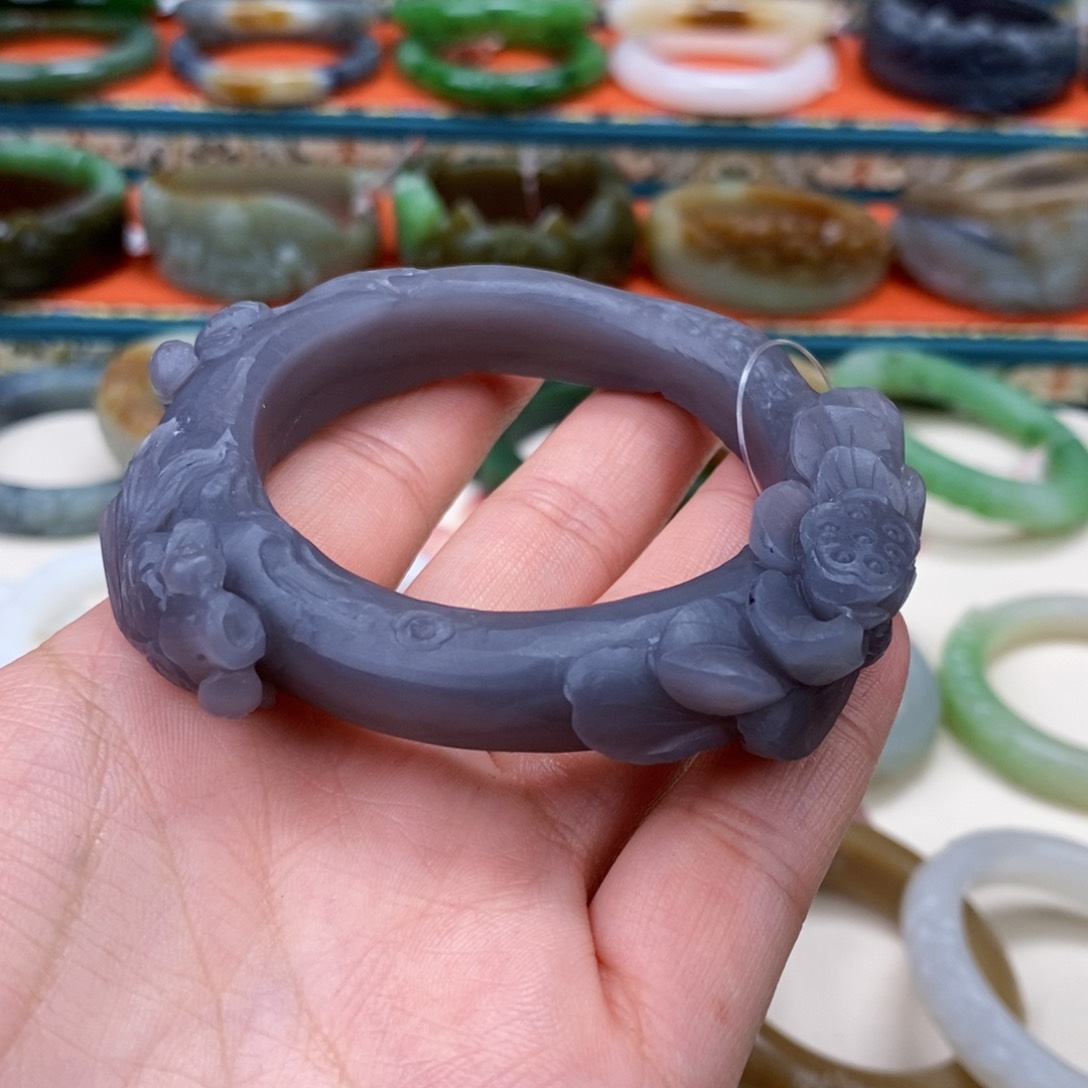 和田玉手镯52定制未镶嵌来**茶