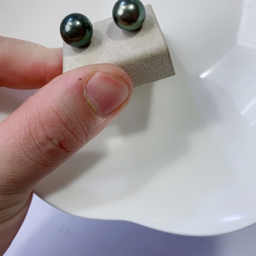 海水珍珠耳饰18K金镶嵌