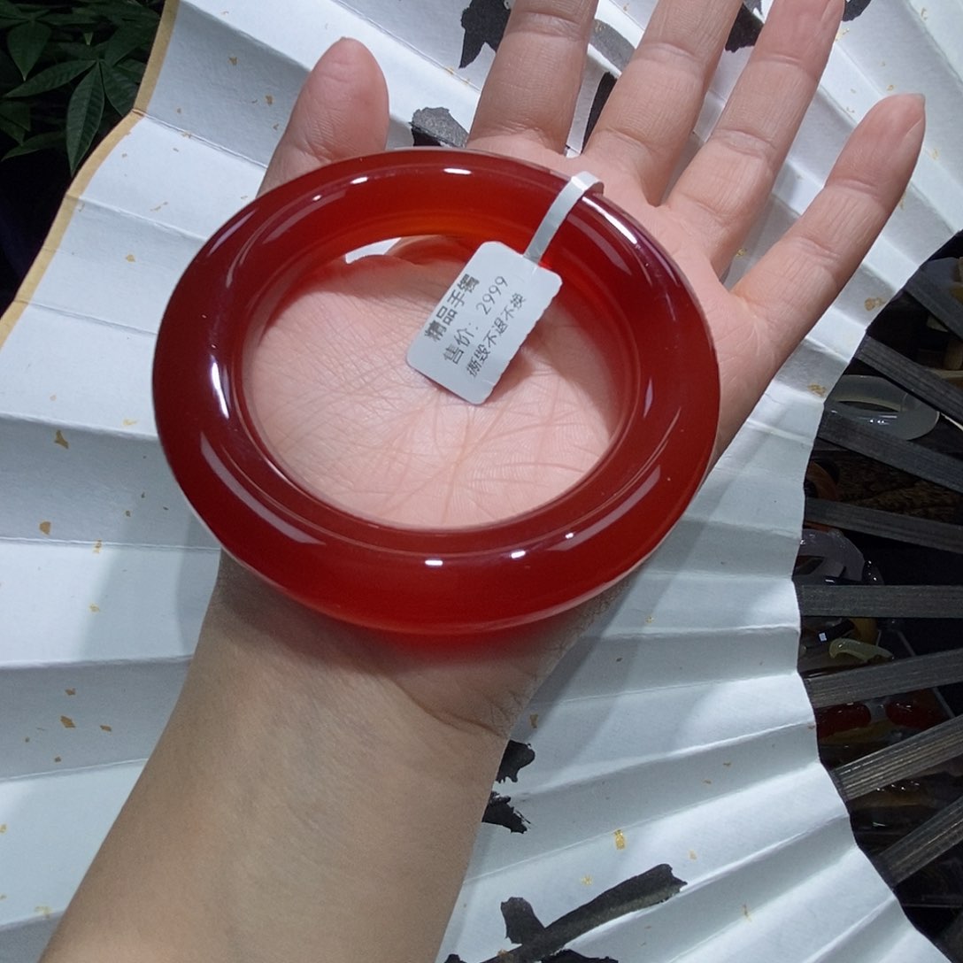 玛瑙/玉髓手镯未镶嵌兔****儿