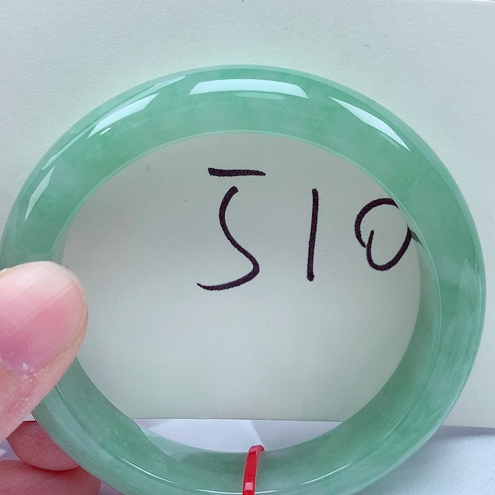 翡翠未镶嵌手镯翡翠