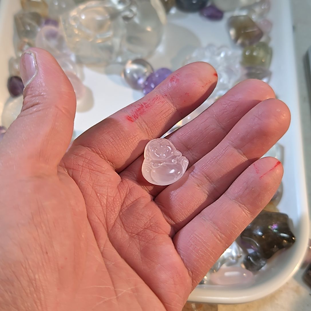 小***绿水晶颈饰未镶嵌水晶