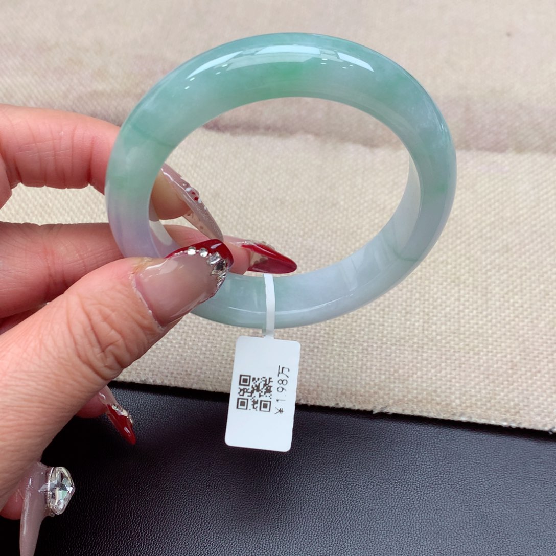 翡翠手镯未镶嵌缅甸翡翠手镯