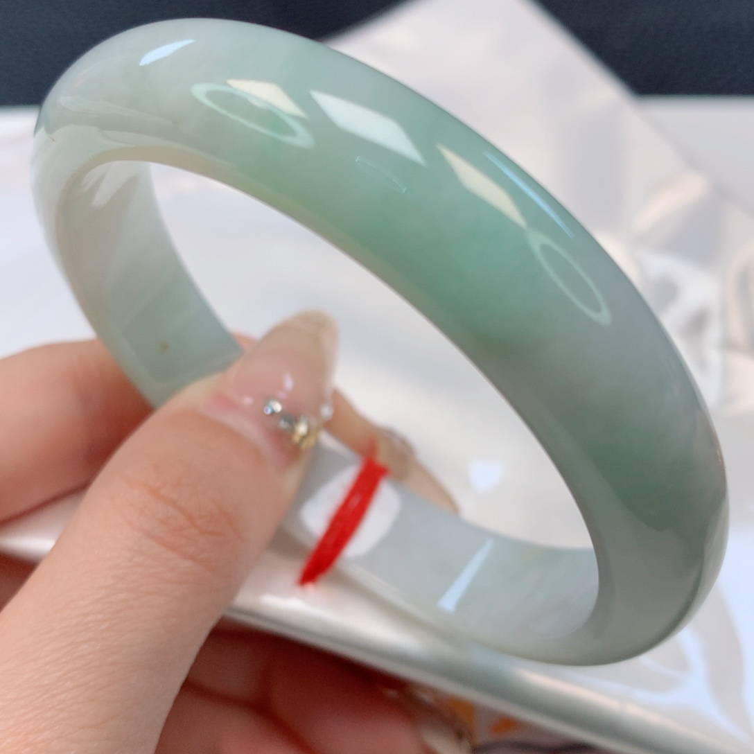 【闪购商品】翡翠手镯未镶嵌58圈