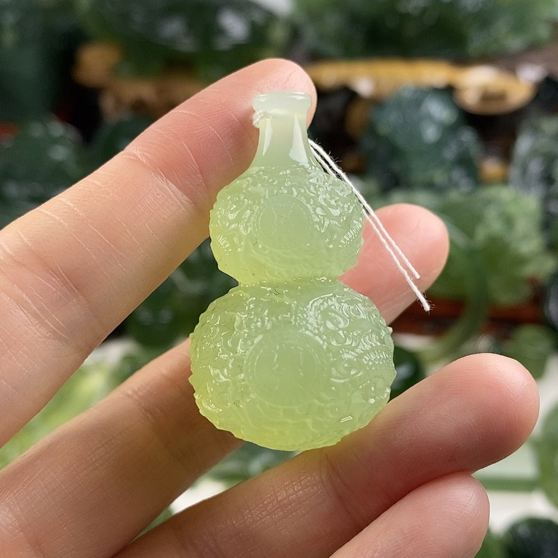 岫玉未镶嵌挂件挂件