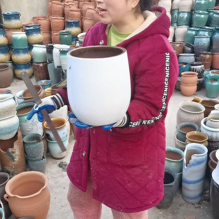 红陶口18高22～瑕疵