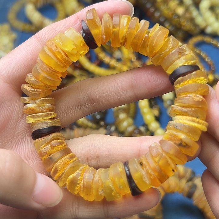 非金属意臻珠宝天然手串