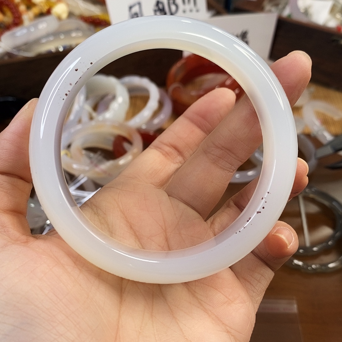 玛瑙/玉髓未镶嵌手镯C128。67➕