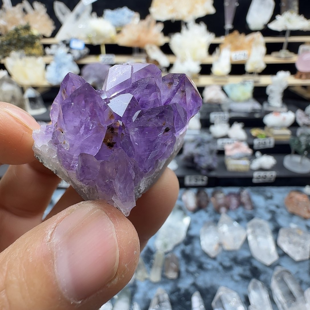 石材巴西紫钛晶摆件