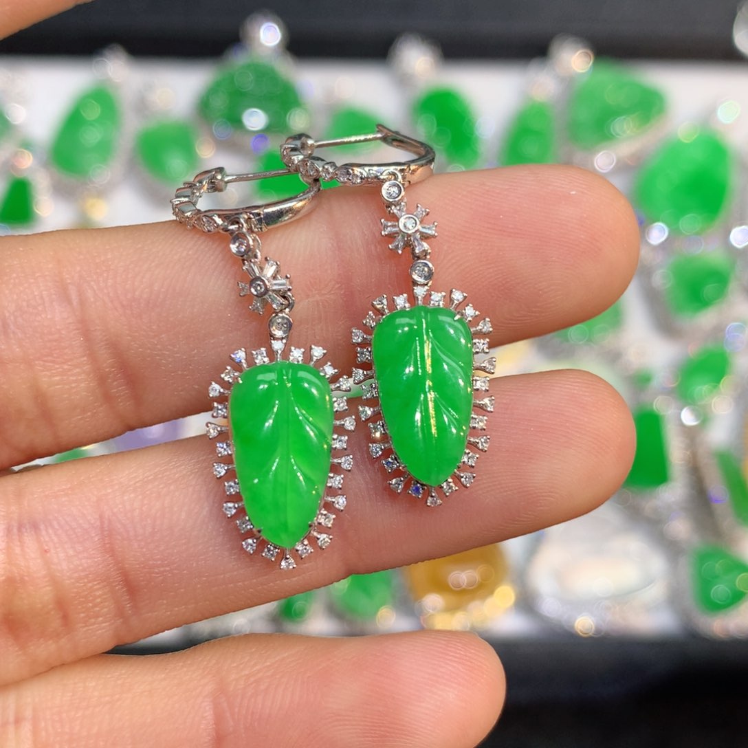 翡翠颈饰18K金镶嵌s**i天然a货翡翠