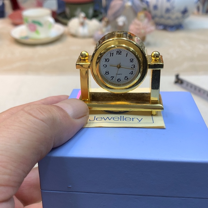 瓷片哈哈哈哈哈哈