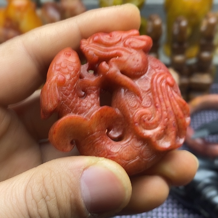 未镶嵌蛇纹石玉颈饰